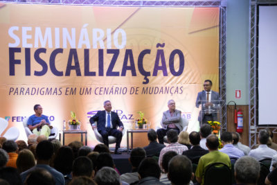 Seminario Fiscalizacao Sindsefaz (15).jpg - SoasMelhores.com